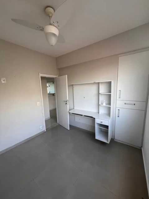 Apartamento à venda com 2 quartos, 59m² - Foto 5