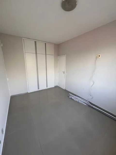 Apartamento à venda com 2 quartos, 59m² - Foto 6