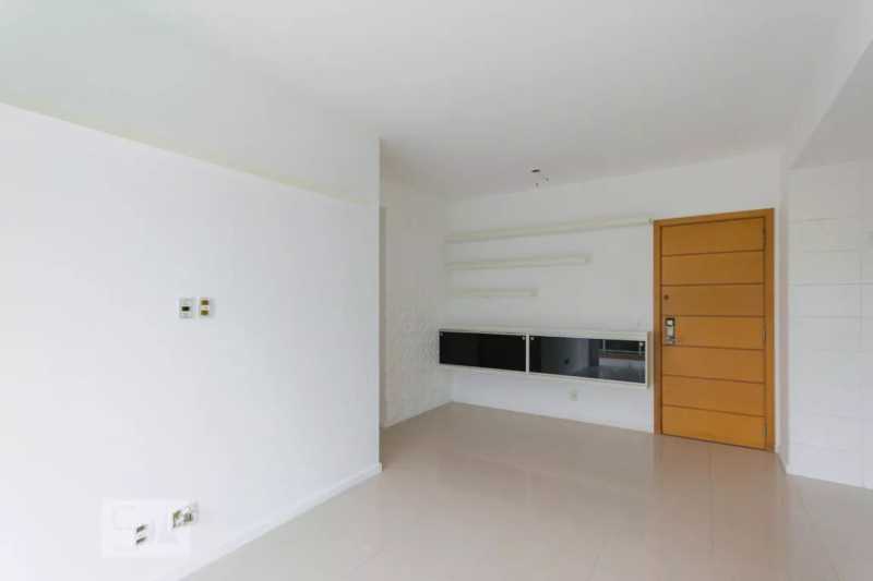 Apartamento à venda com 2 quartos, 71m² - Foto 4