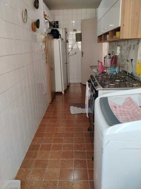 Apartamento à venda com 2 quartos, 74m² - Foto 10