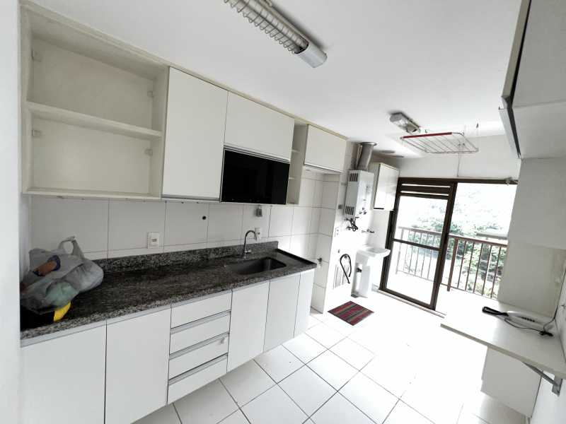 Apartamento à venda com 3 quartos, 86m² - Foto 26