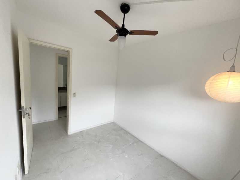 Apartamento à venda com 3 quartos, 86m² - Foto 18