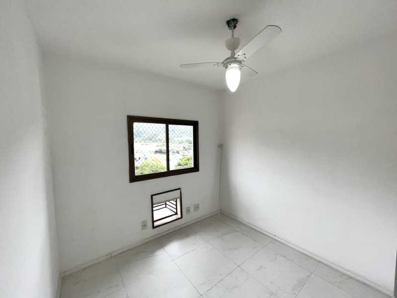 Apartamento à venda com 3 quartos, 86m² - Foto 19