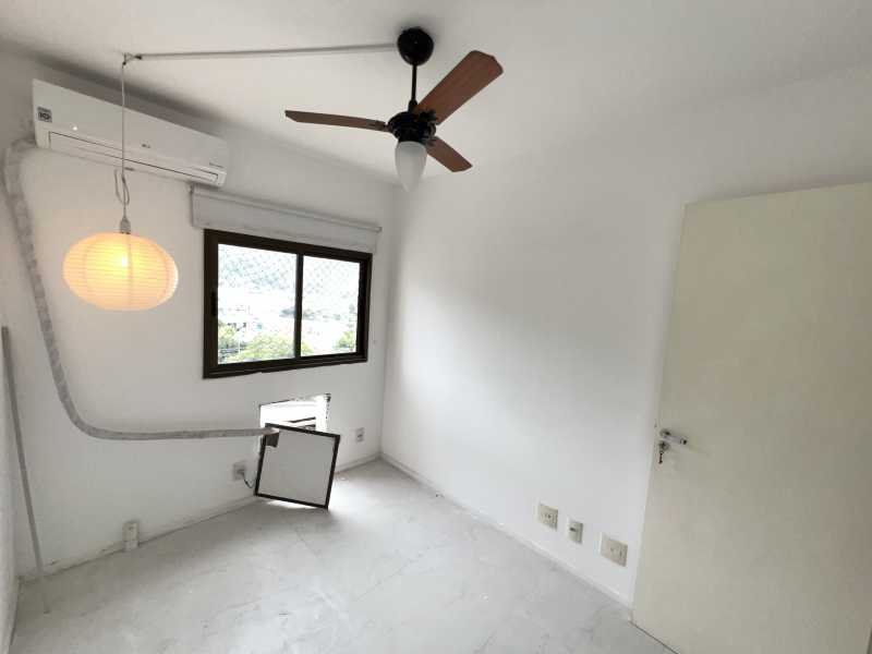 Apartamento à venda com 3 quartos, 86m² - Foto 20