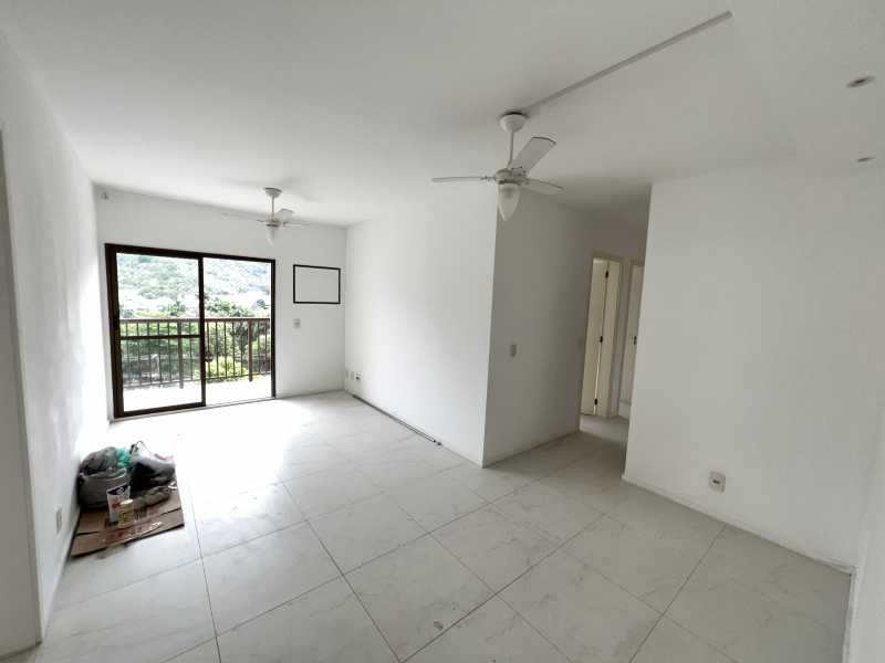 Apartamento à venda com 3 quartos, 86m² - Foto 7