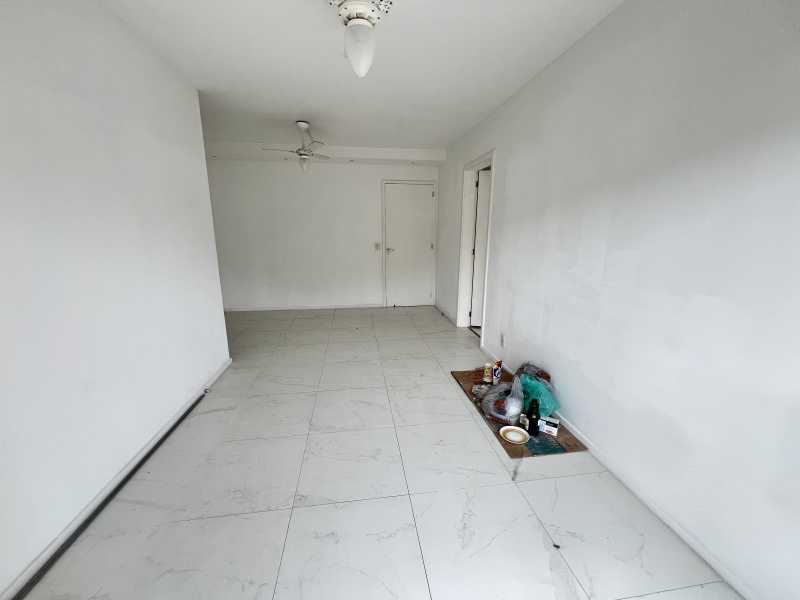 Apartamento à venda com 3 quartos, 86m² - Foto 5