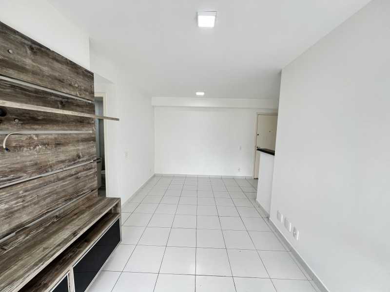 Apartamento à venda com 3 quartos, 69m² - Foto 8