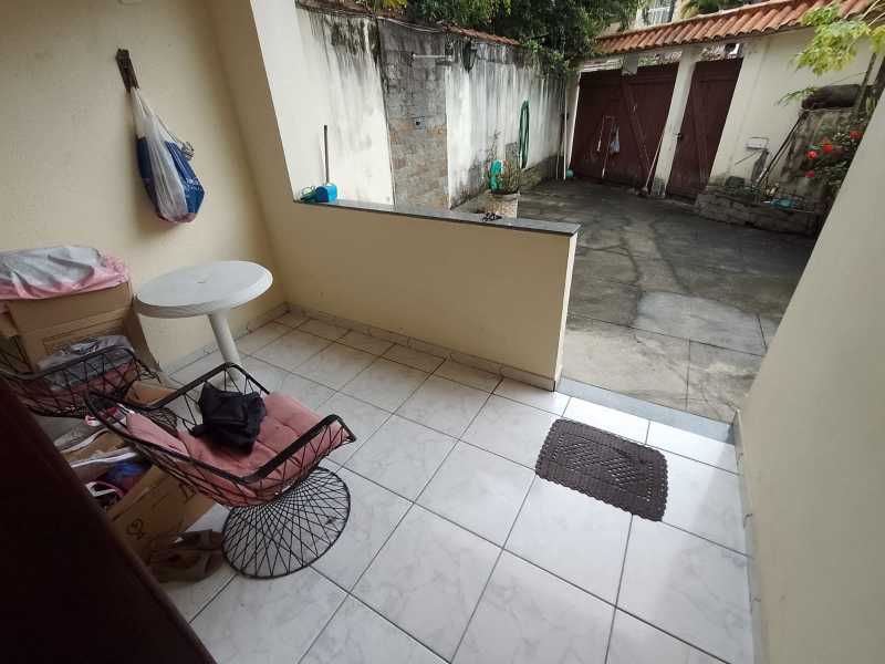 Casa de Vila à venda com 2 quartos, 140m² - Foto 4