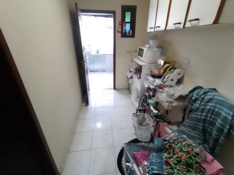 Casa de Vila à venda com 2 quartos, 140m² - Foto 12