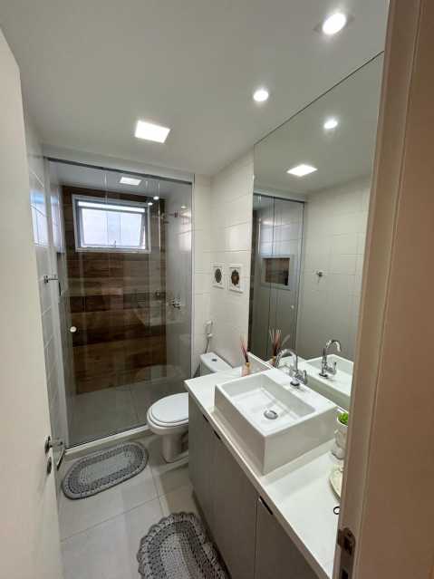 Apartamento à venda com 3 quartos, 97m² - Foto 19