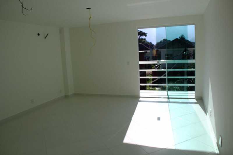 Casa de Condomínio à venda com 4 quartos, 260m² - Foto 14