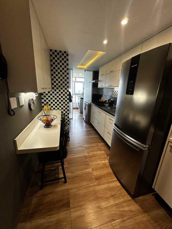 Apartamento à venda com 3 quartos, 100m² - Foto 17