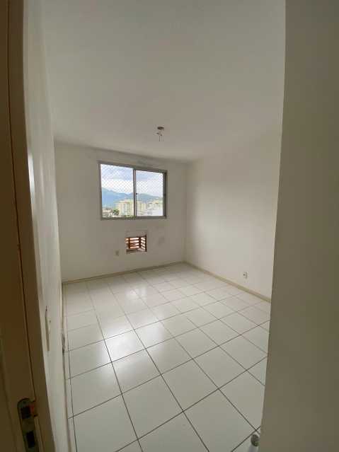 Apartamento à venda com 2 quartos, 52m² - Foto 7