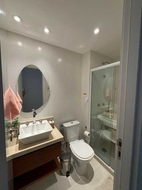 Apartamento à venda com 2 quartos, 73m² - Foto 14