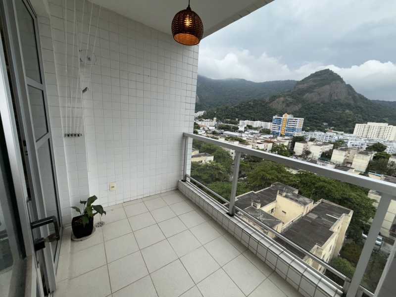 Apartamento à venda com 2 quartos, 60m² - Foto 7