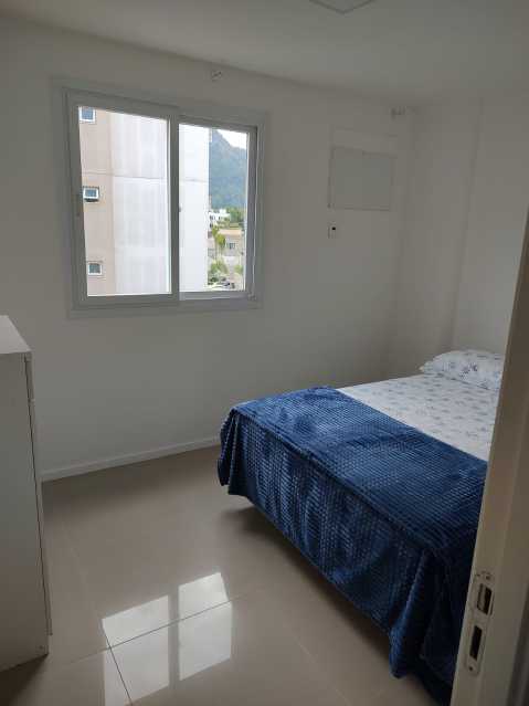 Apartamento à venda com 2 quartos, 64m² - Foto 8