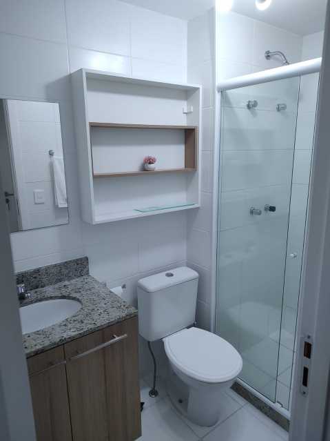 Apartamento à venda com 2 quartos, 64m² - Foto 7