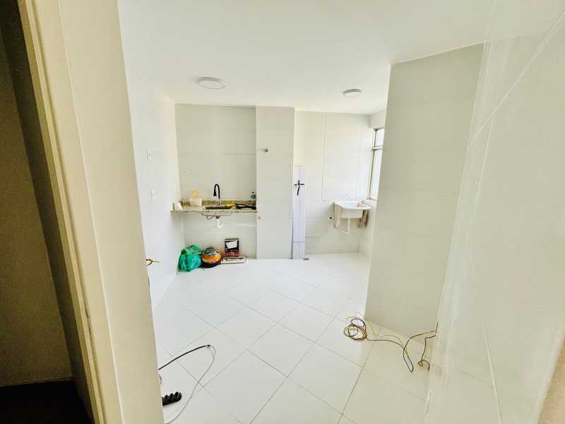 Apartamento à venda com 2 quartos, 50m² - Foto 3