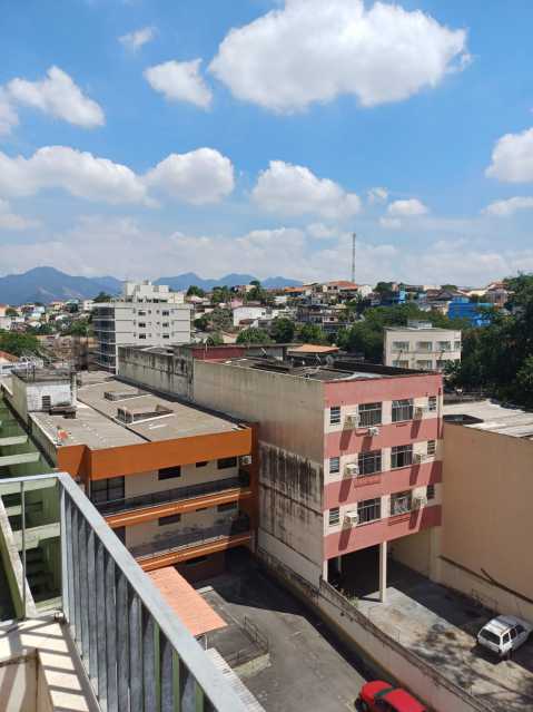 Apartamento à venda com 2 quartos, 76m² - Foto 5