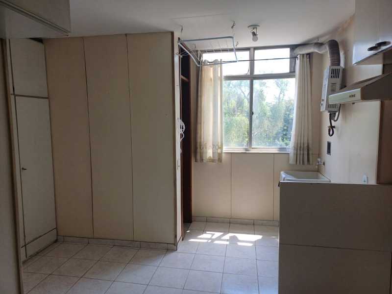 Apartamento à venda com 2 quartos, 76m² - Foto 11