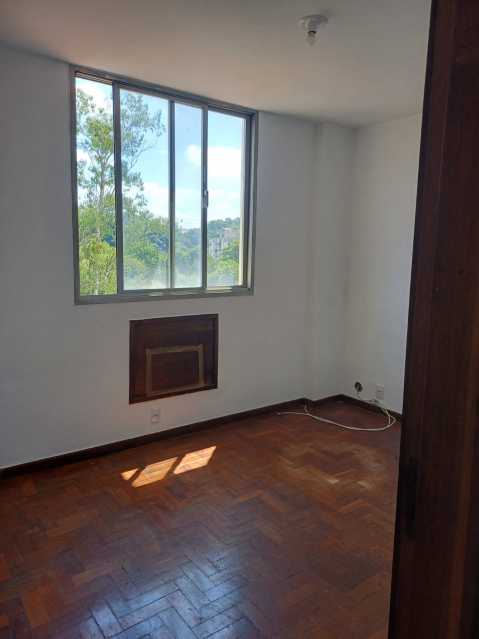 Apartamento à venda com 2 quartos, 76m² - Foto 19