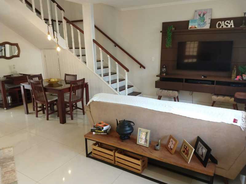 Casa de Condomínio à venda com 5 quartos, 264m² - Foto 8