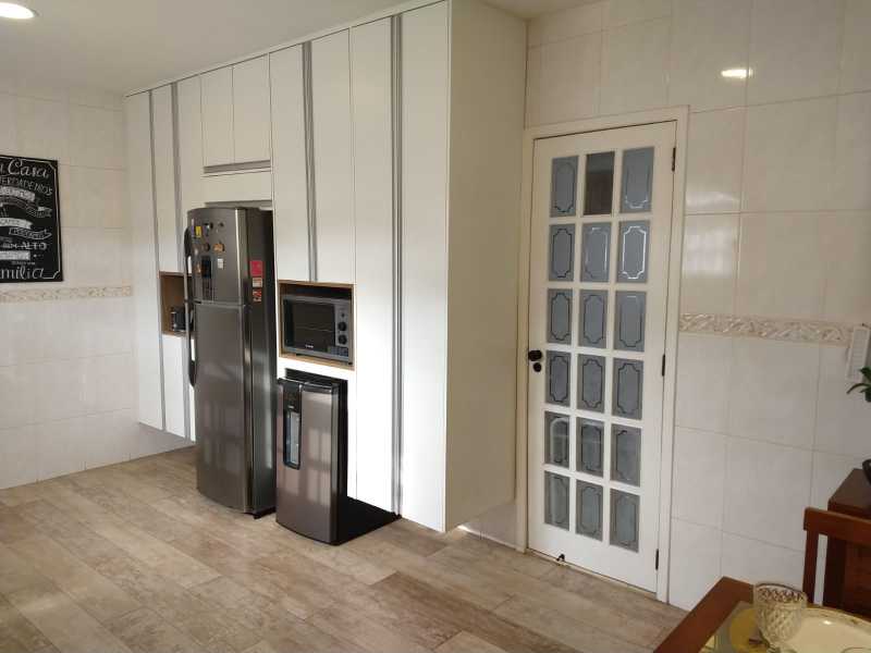 Casa de Condomínio à venda com 5 quartos, 264m² - Foto 11