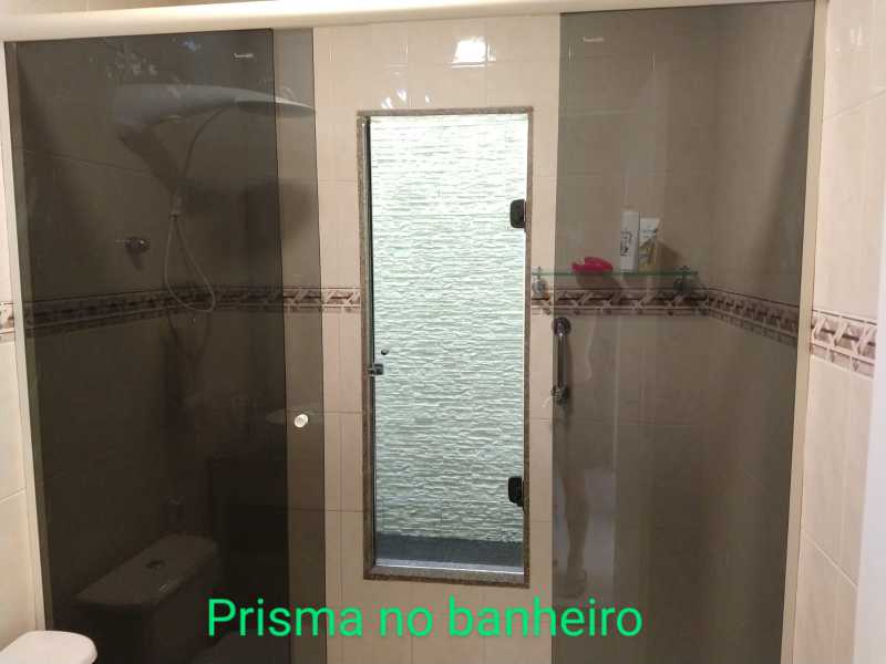 Casa de Condomínio à venda com 5 quartos, 264m² - Foto 17