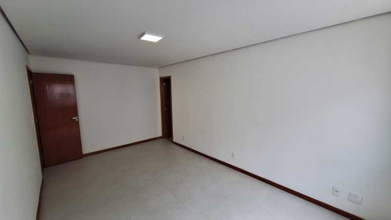 Cobertura para alugar com 3 quartos, 200m² - Foto 10