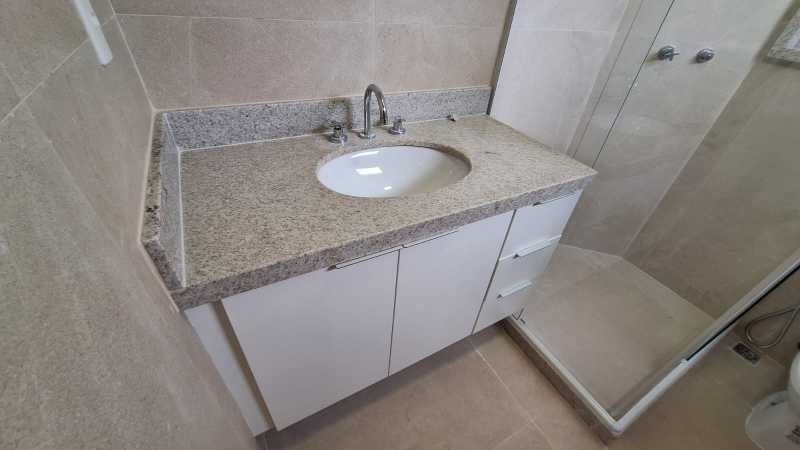 Cobertura para alugar com 3 quartos, 200m² - Foto 14