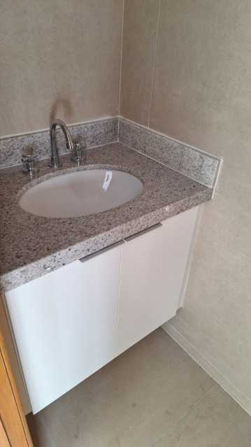 Cobertura para alugar com 3 quartos, 200m² - Foto 18
