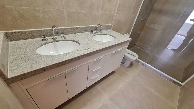 Cobertura para alugar com 3 quartos, 200m² - Foto 20