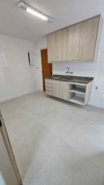 Cobertura para alugar com 3 quartos, 183m² - Foto 9
