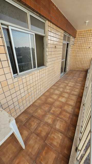 Apartamento à venda com 2 quartos, 96m² - Foto 3
