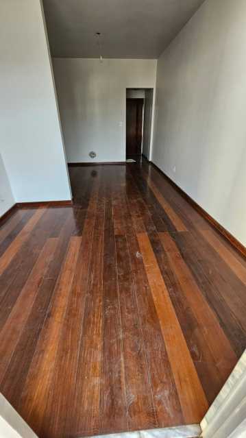 Apartamento à venda com 2 quartos, 96m² - Foto 7