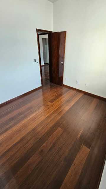 Apartamento à venda com 2 quartos, 96m² - Foto 20