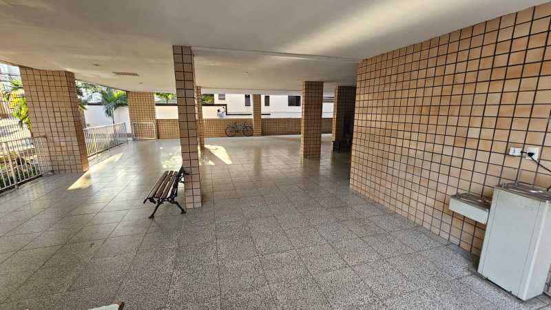 Apartamento à venda com 2 quartos, 96m² - Foto 29