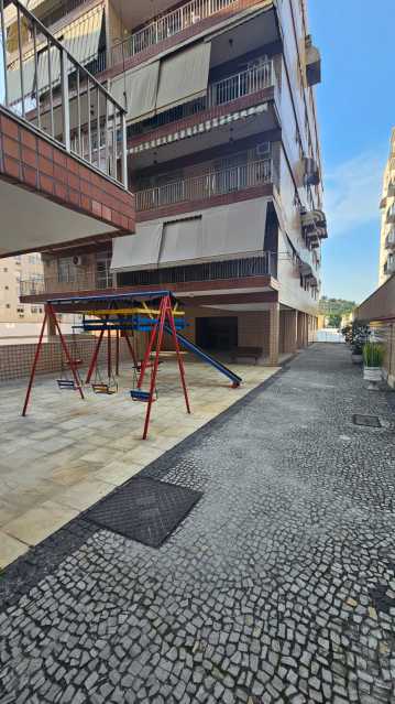 Apartamento à venda com 2 quartos, 96m² - Foto 30