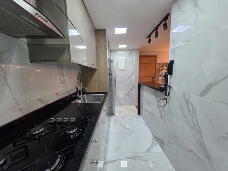 Cobertura, 3 quartos, 143 m² - Foto 8