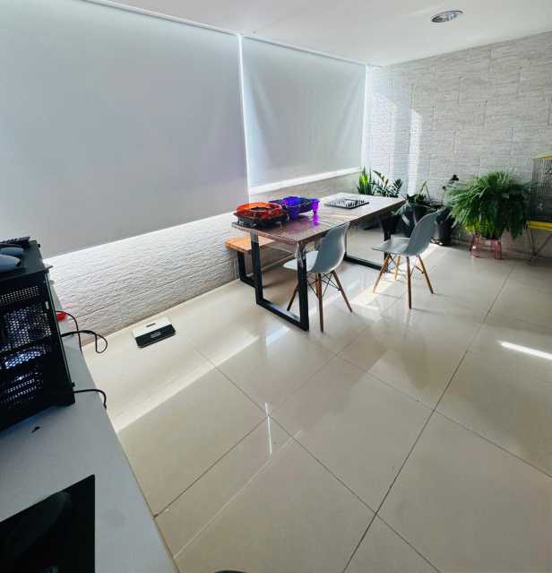 Cobertura, 3 quartos, 172 m² - Foto 2