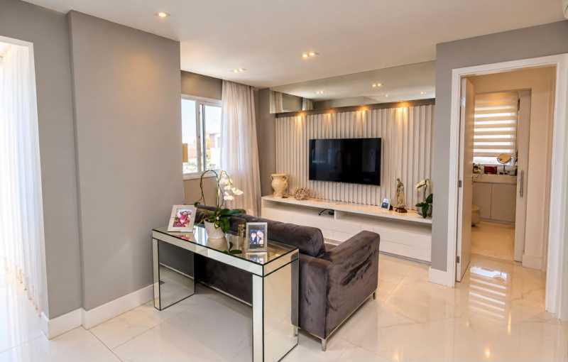 Cobertura, 3 quartos, 192 m² - Foto 2