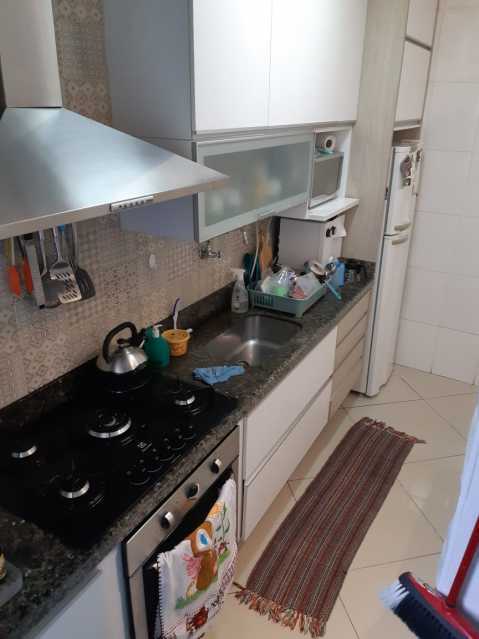 Apartamento à venda com 3 quartos, 61m² - Foto 14