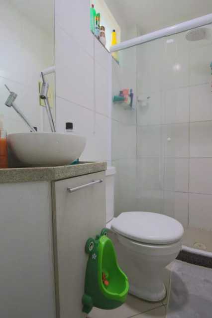 Apartamento à venda com 3 quartos, 61m² - Foto 18