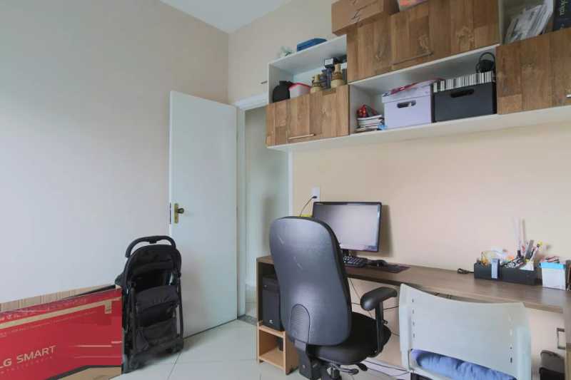 Apartamento à venda com 3 quartos, 61m² - Foto 20