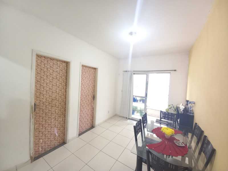 Apartamento à venda com 2 quartos, 62m² - Foto 6