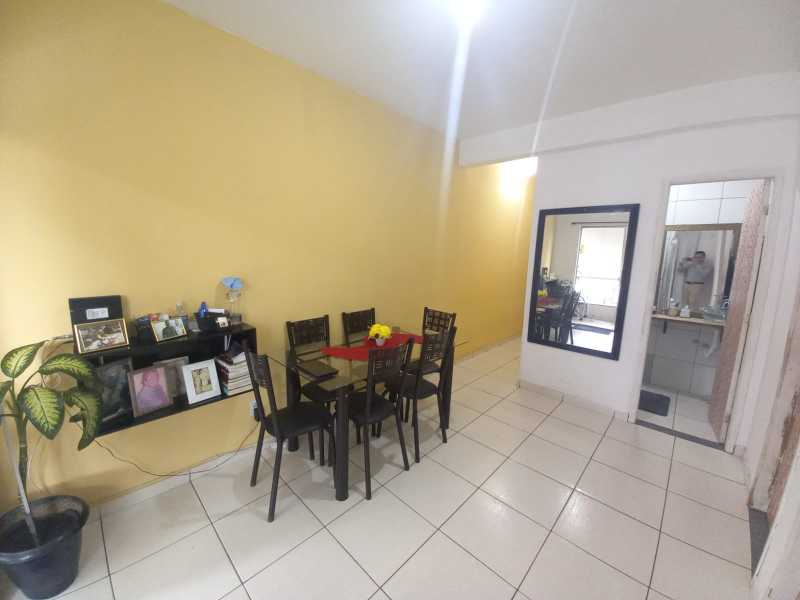 Apartamento à venda com 2 quartos, 62m² - Foto 9