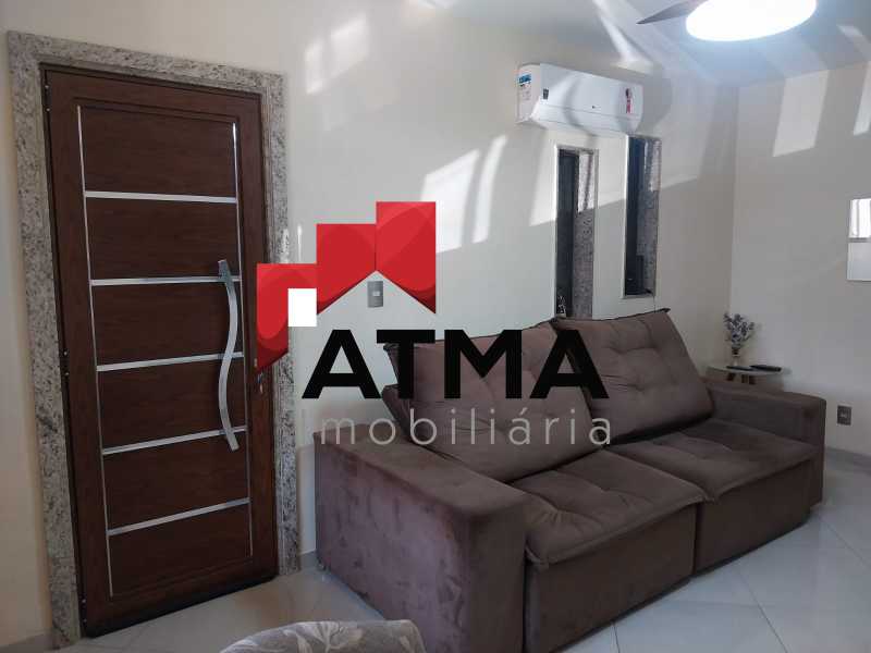 Casa à venda com 3 quartos, 138m² - Foto 1