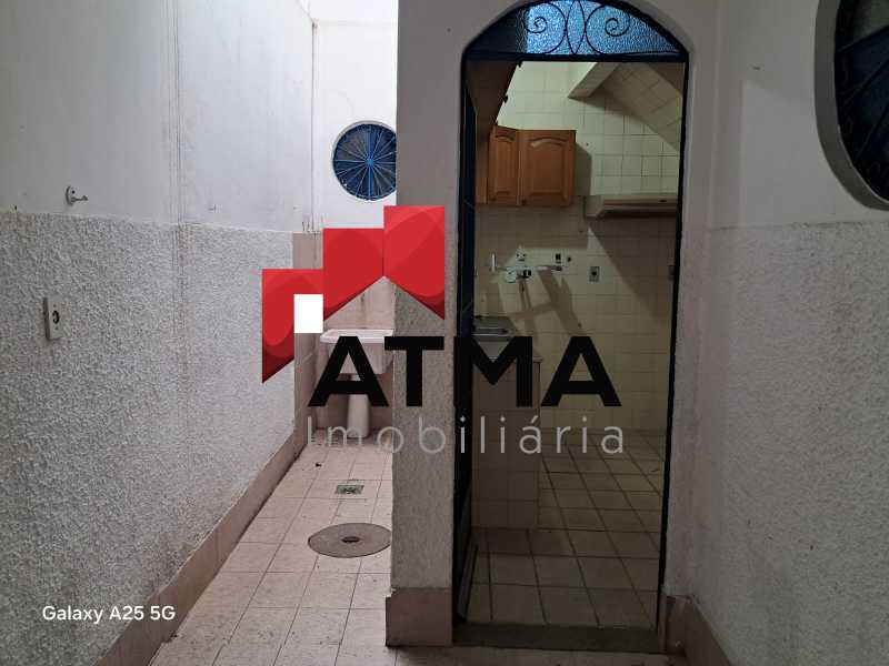 Casa à venda com 2 quartos, 210m² - Foto 16