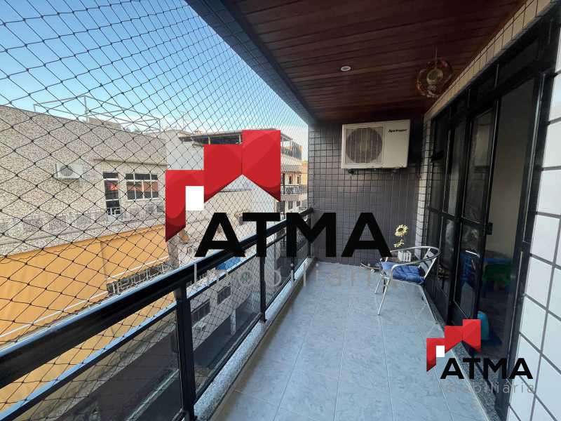 Apartamento à venda com 3 quartos, 131m² - Foto 1