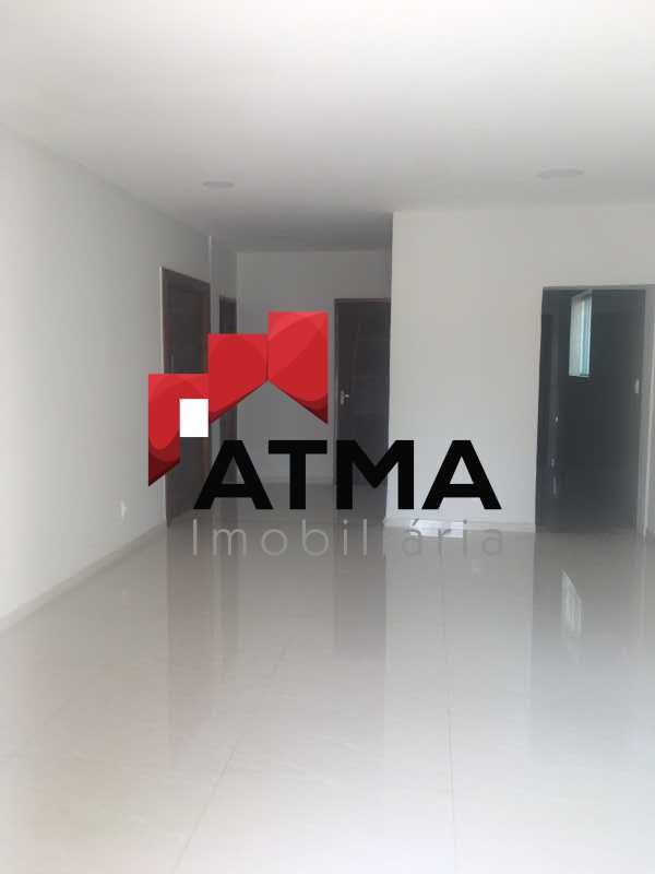 Casa à venda com 3 quartos, 60m² - Foto 2